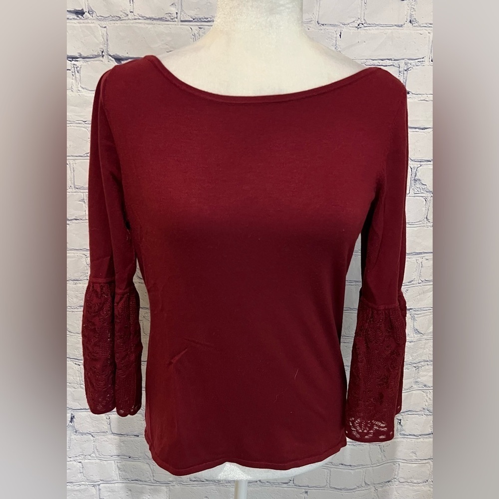 WHITE HOUSE BLACK MARKET Red 3/4 Bell Sleeve Sweater Size Medium